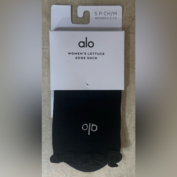 Alo Yoga Women's Lettuce Edge Sock - Picture 4 of 8